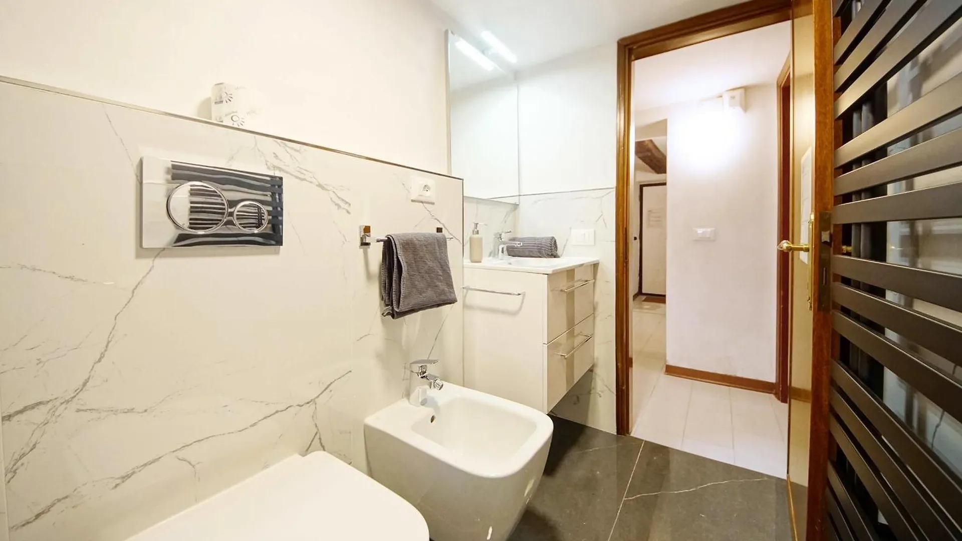 Calle Dei Fabbri San Marco Apartment Venice Italy