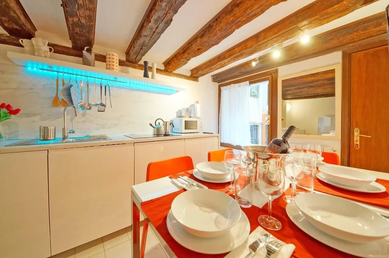 Calle Dei Fabbri San Marco Apartment Venice