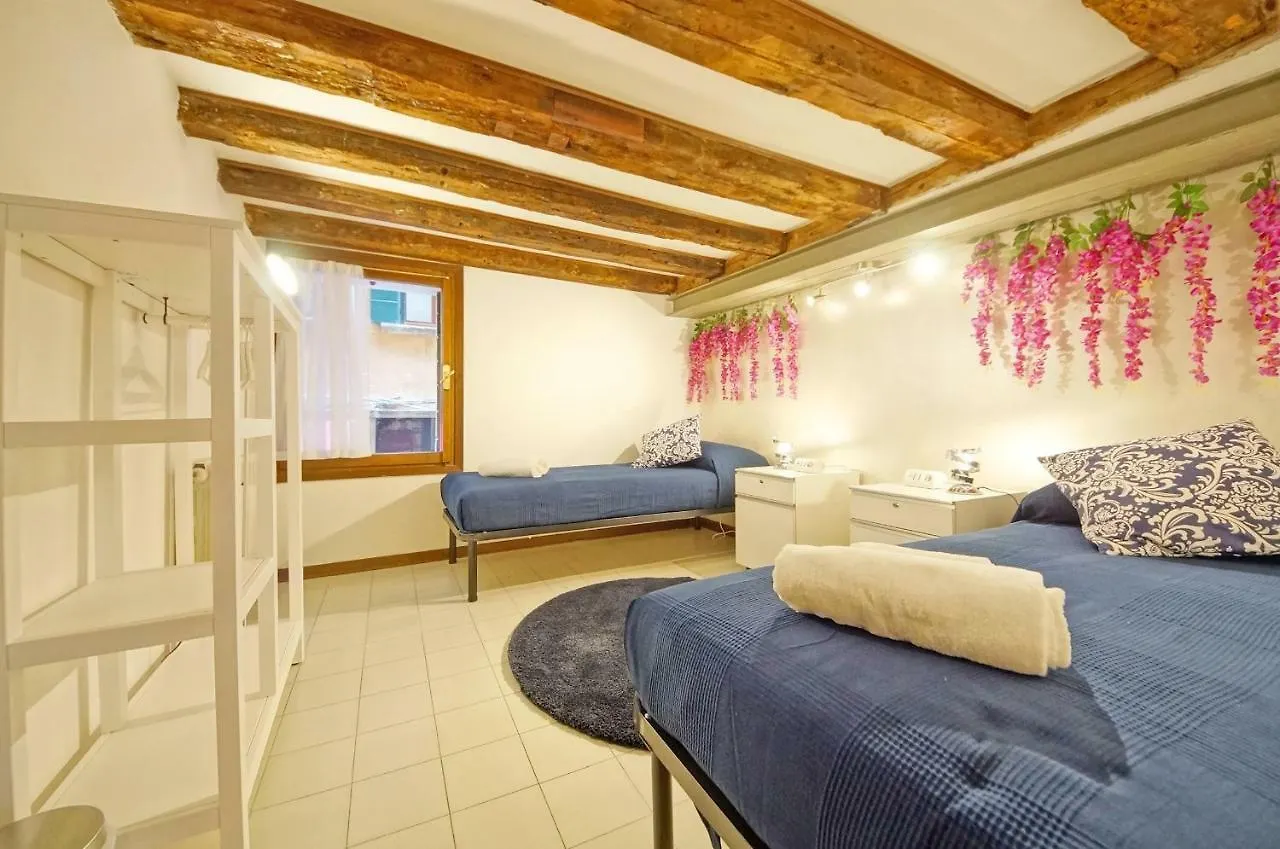 Calle Dei Fabbri San Marco Apartment Venice 0*,  Italy