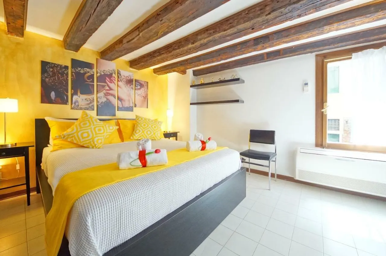 Calle Dei Fabbri San Marco Apartment Venice