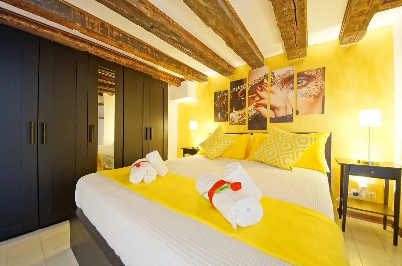 Calle Dei Fabbri San Marco Apartment Venice Italy